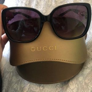 Gucci sunglasses for women!
